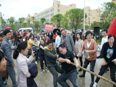 平安杯拔河活動(dòng)